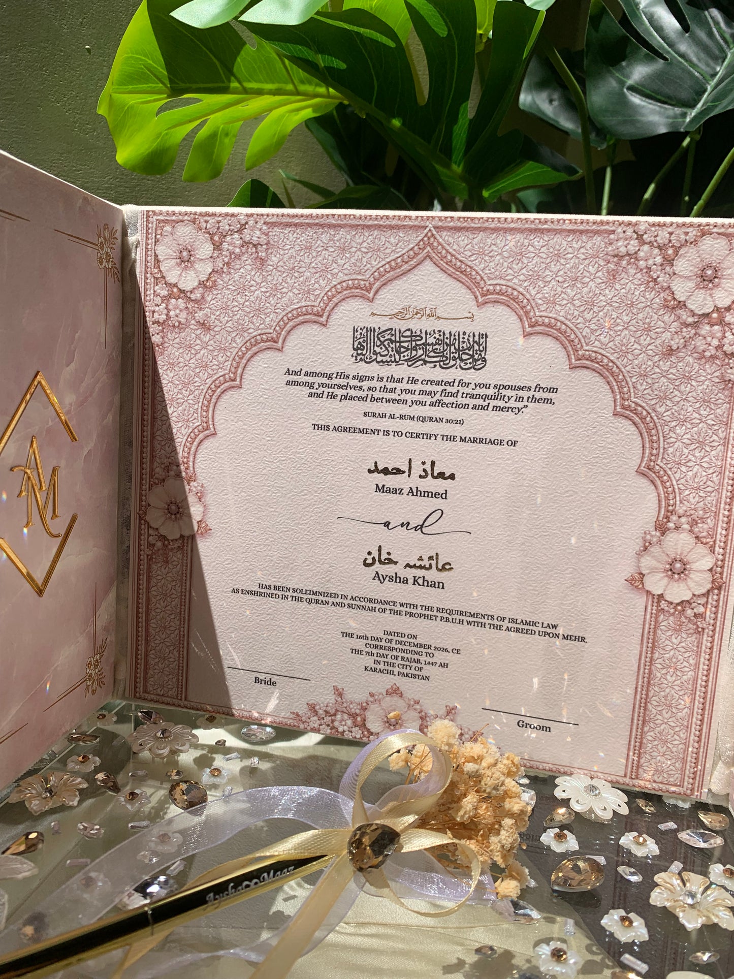 Nikkah booklet with Acrylic box