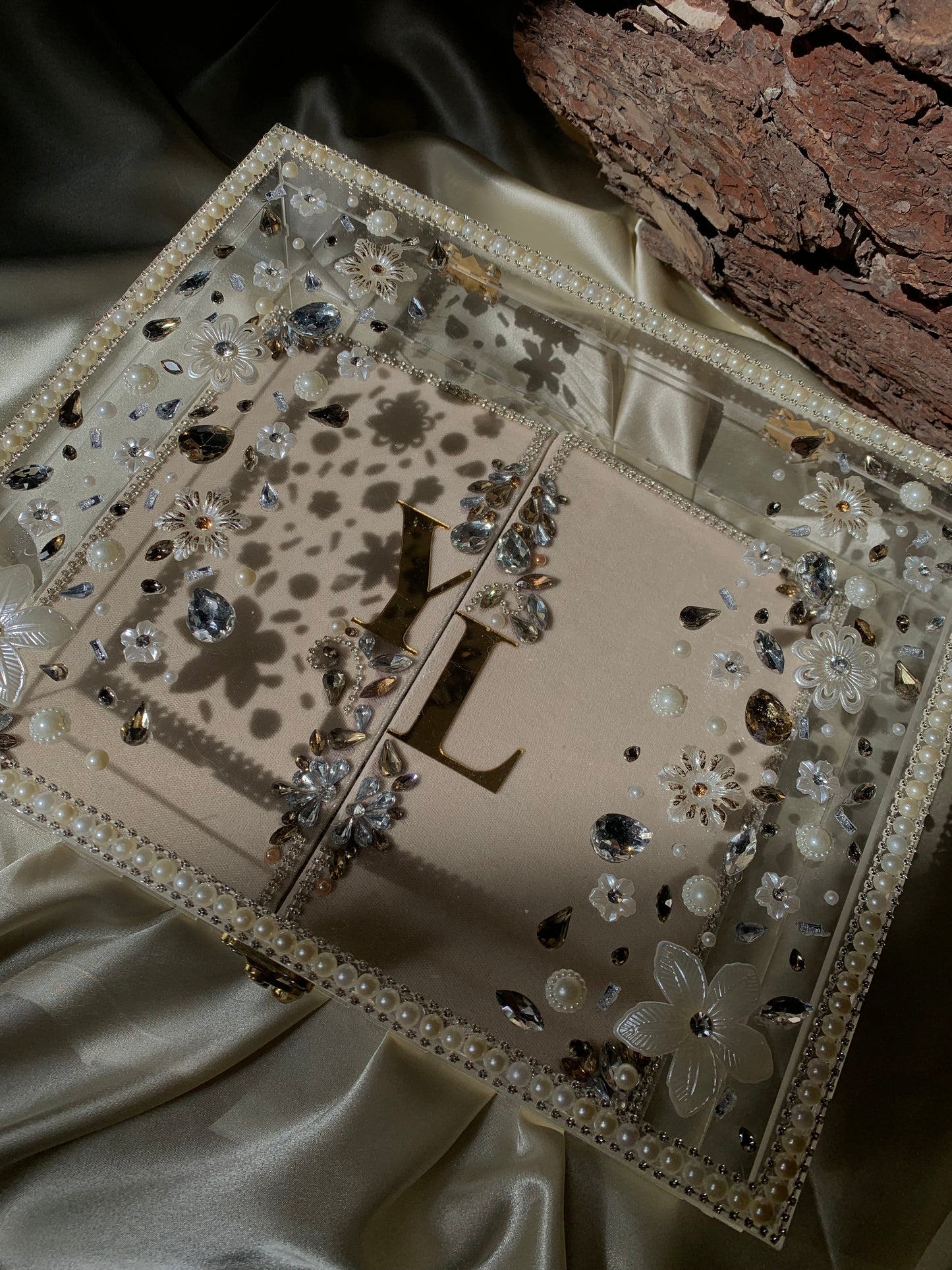 Nikkah booklet with acrylic box