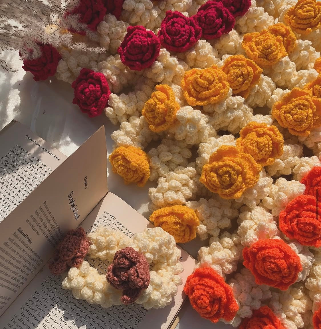 Mehndi theme crochet gajrey