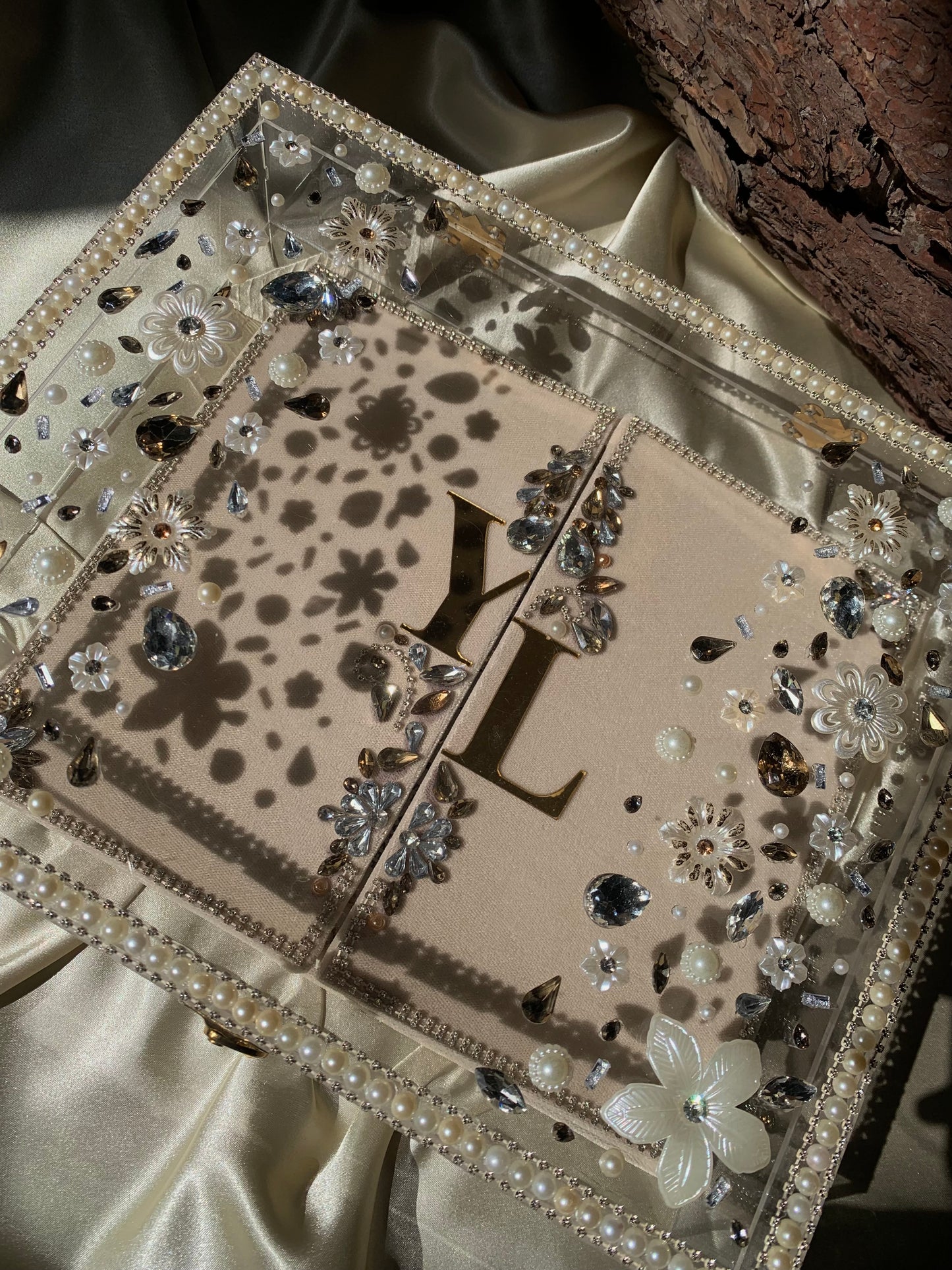 Nikkah booklet with acrylic box